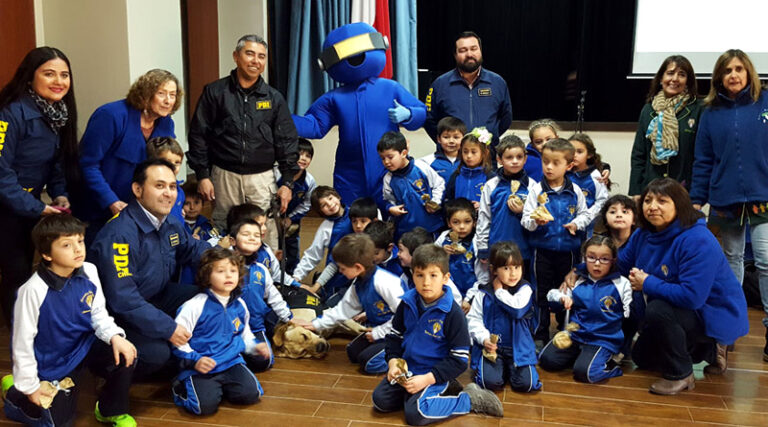 Visita de la PDI