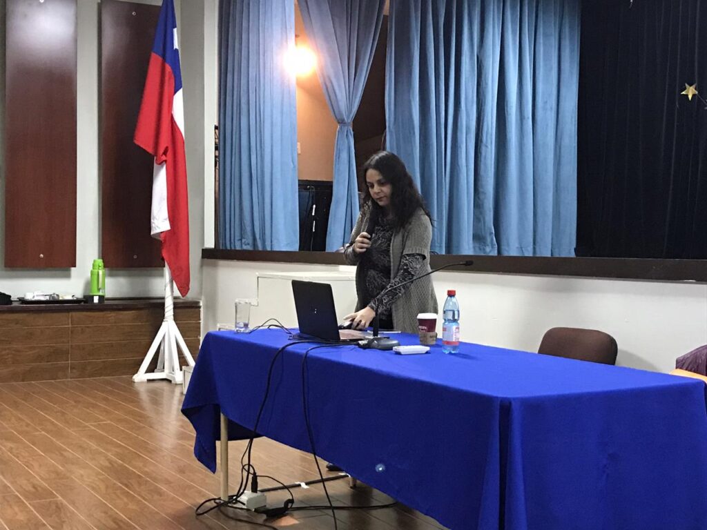Taller: Uso de pantallas y resguardo del bienestar infantil