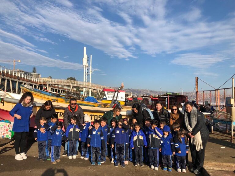 Visita a la Caleta Portales