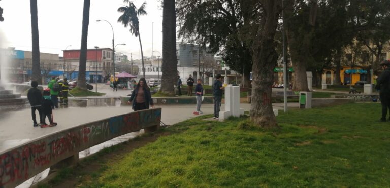 Sácale la mugre a Valparaíso