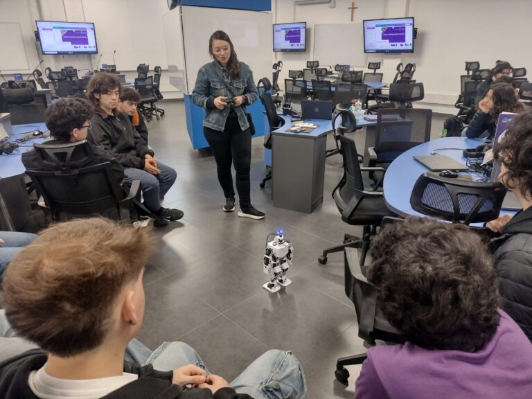Salida Pedagógica – Escuela de Ingeniería Informática de la PUCV