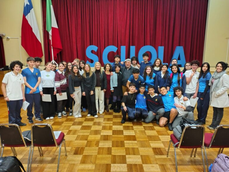 Delegación de estudiantes italianos visitó la Scuola en un intercambio de dos semanas