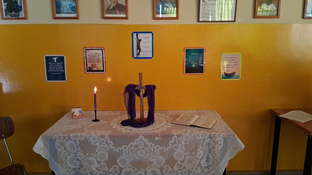 Apoderados de Catequesis Familiar participan en encuentro en la Parroquia San Juan Bosco