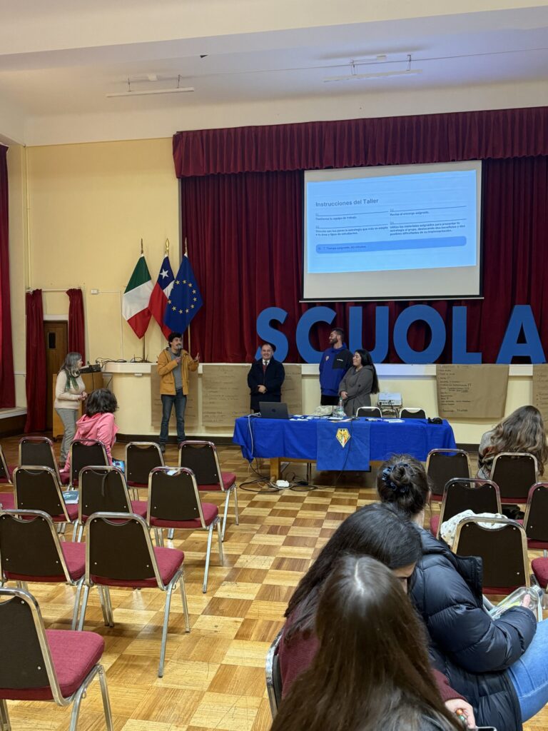 Docentes participaron en taller demetodologías activas para el aprendizaje